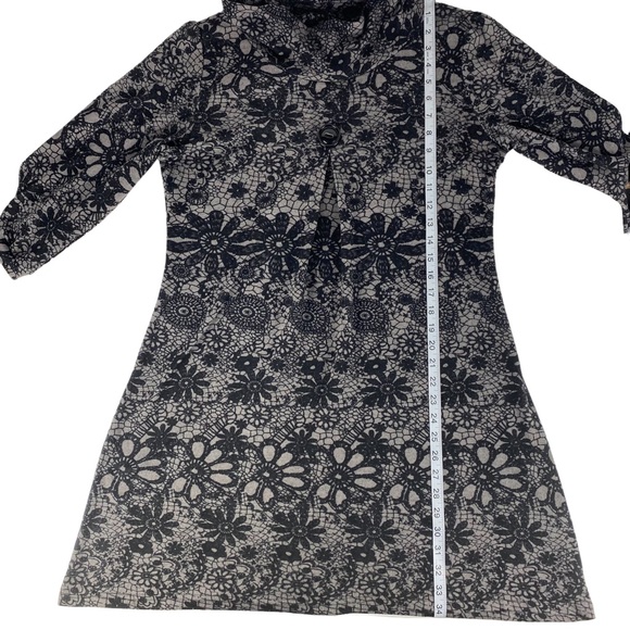 Papillon Floral Tunic Dress - Size Large - Picture 7 of 9